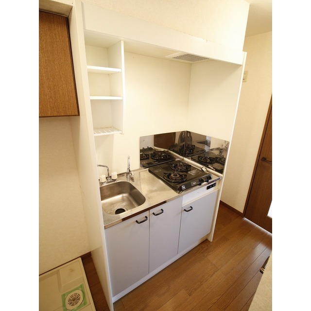アムール Kitami204号室 キッチン