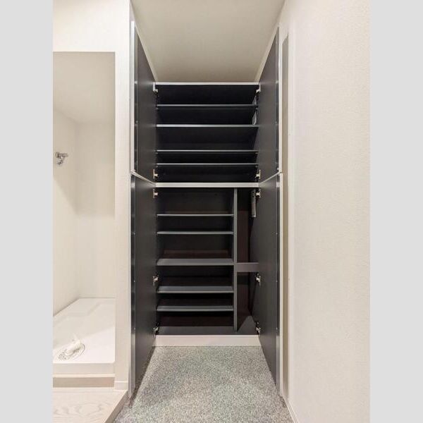 Alivis船橋East.WestEast0607号室 リビング