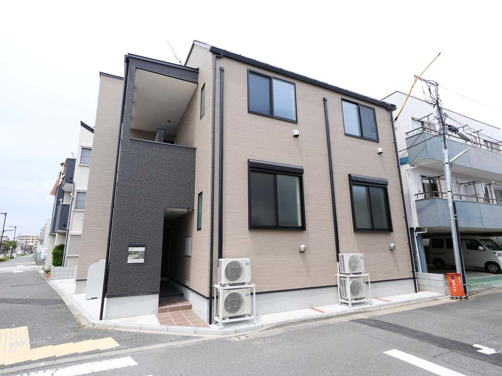 アーディヤ未来1階 外観