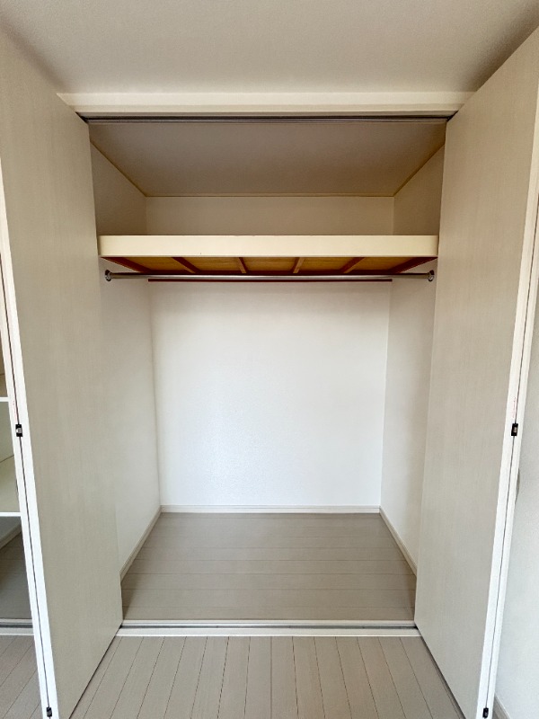 レジディア吉祥寺2階 収納