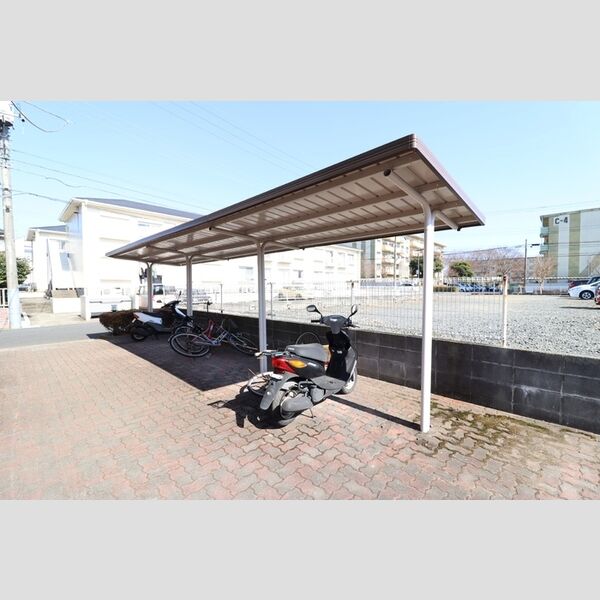 コスモパーク　C 駐輪場