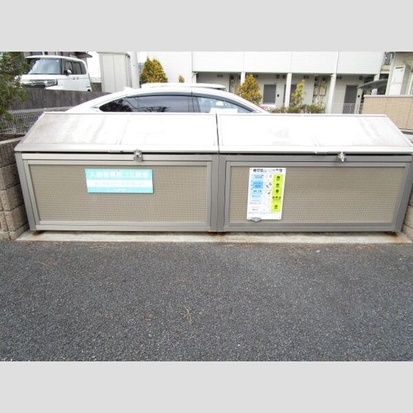 ヴェルドミール　2301号室 入居者専用ゴミストッカー