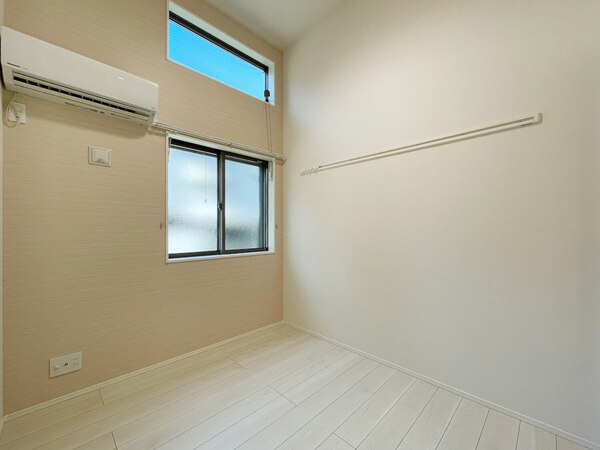 ターニングバック リビング