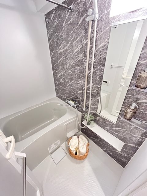 ドゥーエ日暮里8階 お風呂