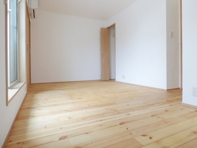 パインフェリーチェ豊玉3階 同建物別部屋の参考画像