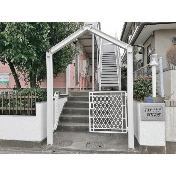 エステートピア貫井北町203号室 エントランス