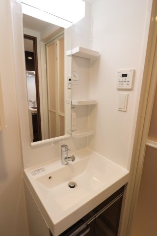 GENOVIAお花茶屋Ⅱskygarden0535号室 洗面