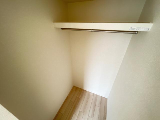クレリア102号室 収納