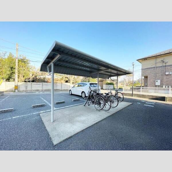 サングレース 駐車場