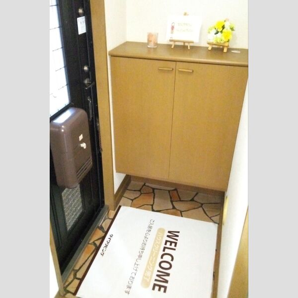 グローネ飯倉台　G 玄関