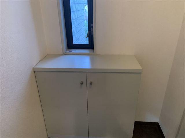 ロイヤル二俣川Ｂ棟2階 玄関