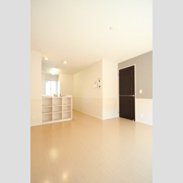 ベルデュール　六番館 101LDK