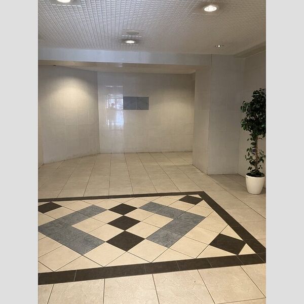 カスタリア入谷 エントランス