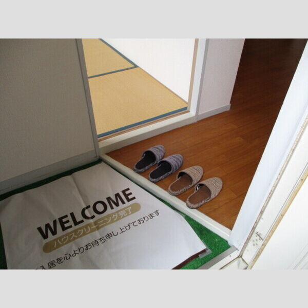 メゾン高橋AB 玄関