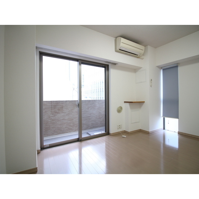 プレール・ドゥーク虎ノ門601号室 洋室約6.4帖