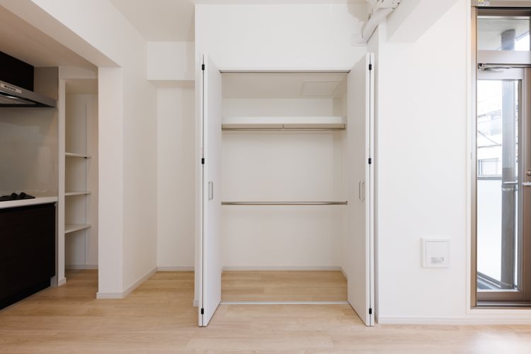 レジディア世田谷若林3階 収納