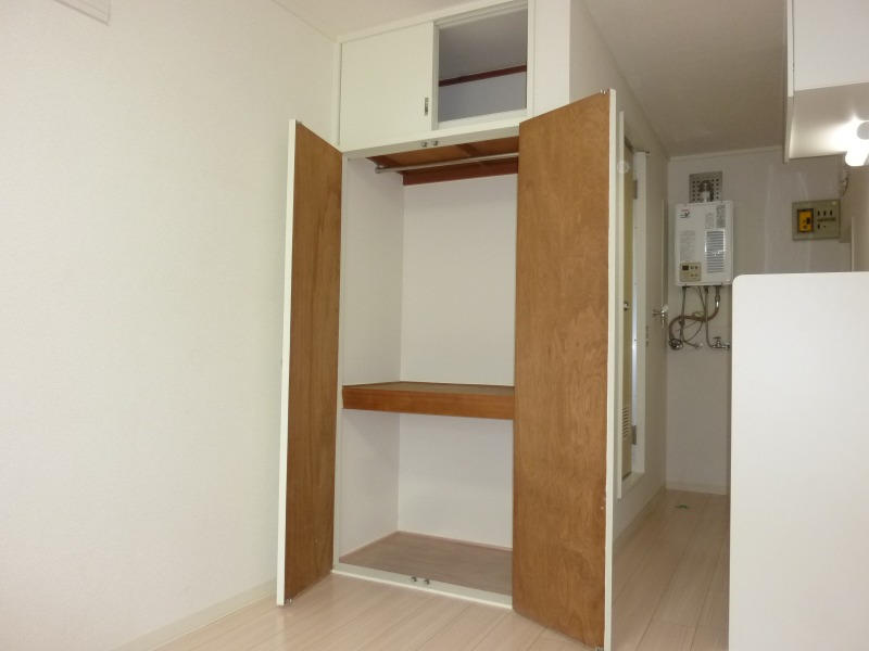 パヴィヨン平井1階 収納