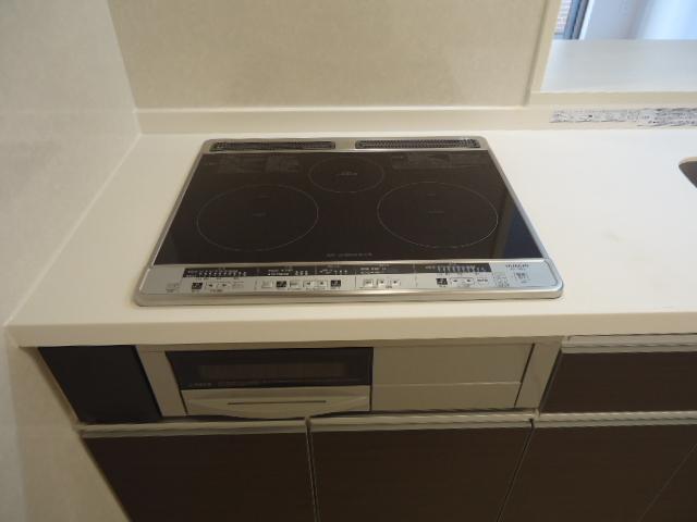 てらす　はに キッチン