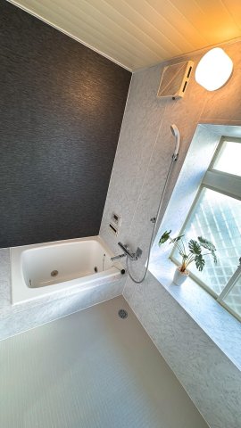 千葉市中央区 花輪町 2階建 ５ＤＫ お風呂