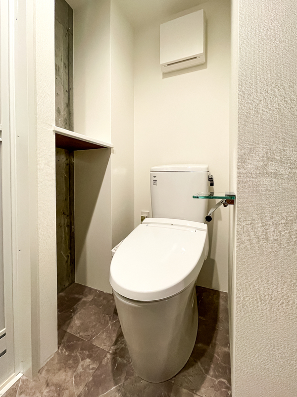 スフィア日本橋富沢町2階 トイレ