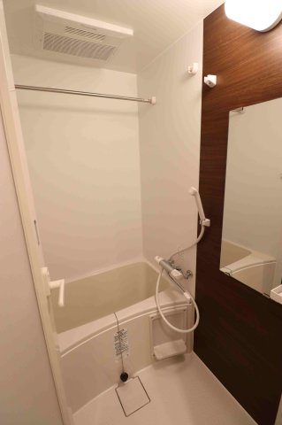 GENOVIA川崎鈴木町skygarden0327号室 お風呂