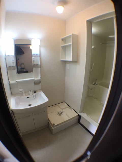 レオネクストモビリティ 内観