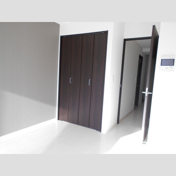 SINCERE東大宮(サンセールヒガシオオミヤ) 洋室