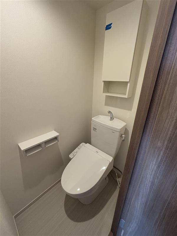 リブリ・セリジエ2階 トイレ