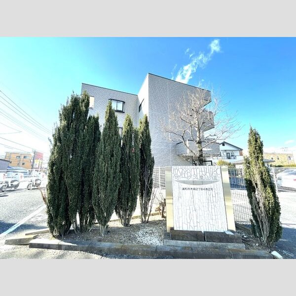 オークス皇山道305号室 エントランス