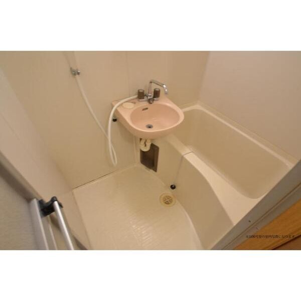 エステートピア野川103号室 お風呂