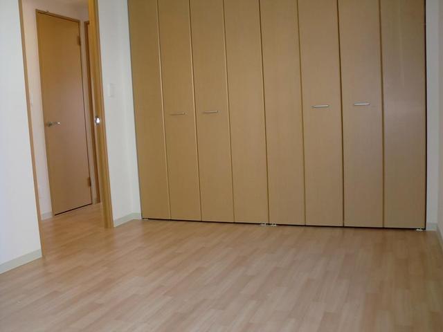 エル・キュート0201号室 リビング