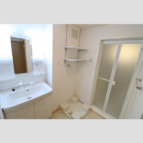 リール・ファミーユ 洗髪洗面化粧台