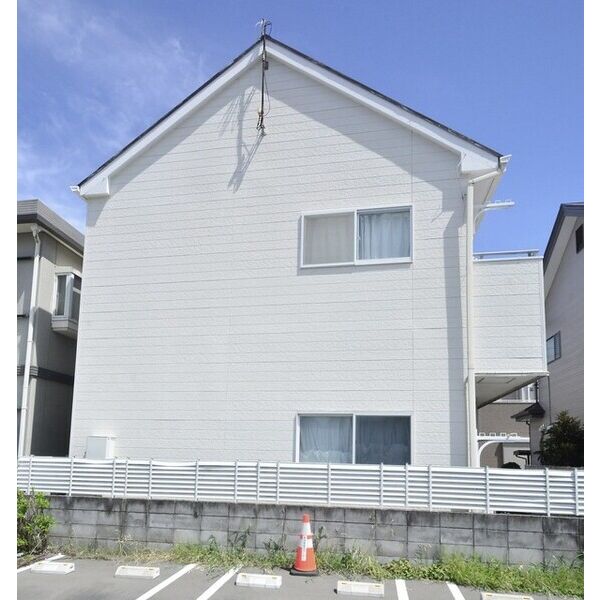 リライアンス六浦0102号室 外観