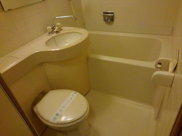 マリオン松庵 玄関