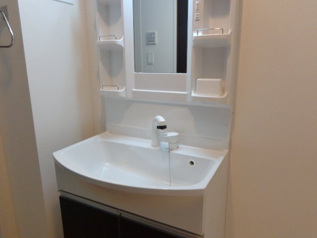 モデルナⅡ 洗面化粧台