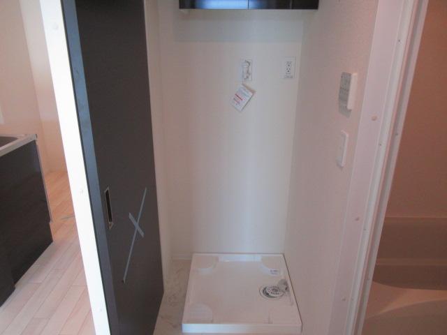 メルヴェール　コリーヌ105号室 洗面