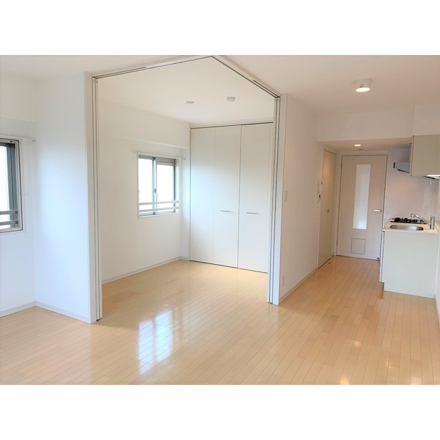 ルクレ足立0601号室 リビング