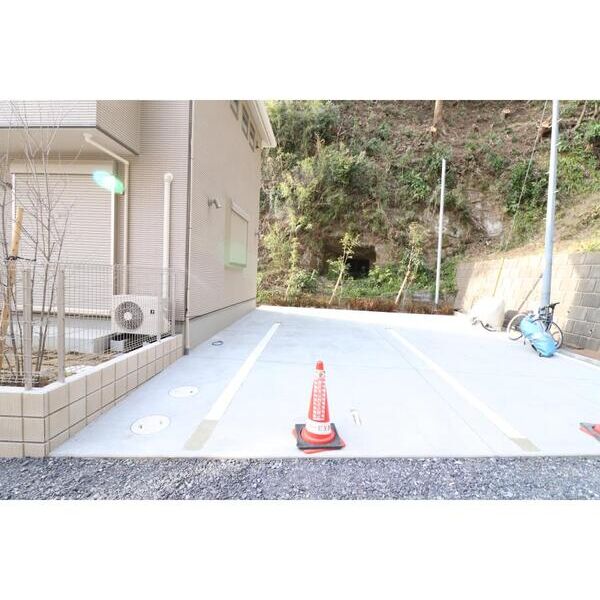 COZY　VILLA　北鎌倉 駐車場