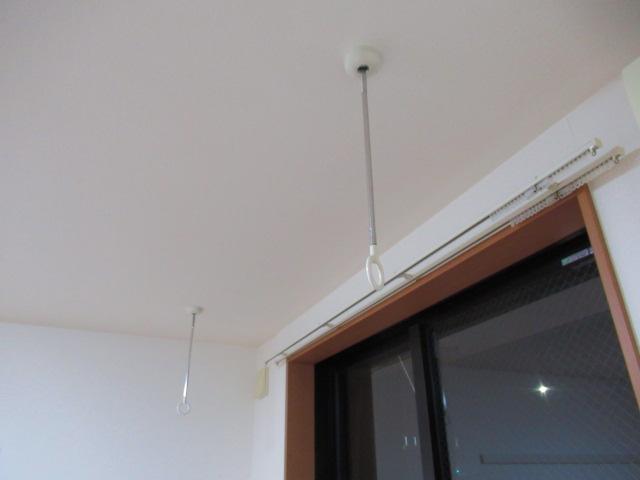 Granchesta1番館105号室 室内洗濯物干し