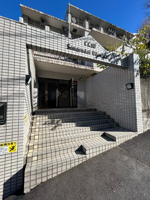 クリオ浅間台弐番館5階 エントランス