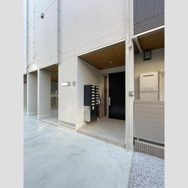 セレスティア高島平306号室 エントランス