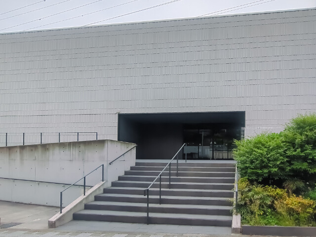 ＬＯＣ’Ｓ　ＹＯＫＯＤＡＩ 外観