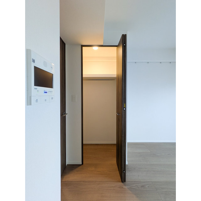 オーパスホームズ南行徳0613号室 内観