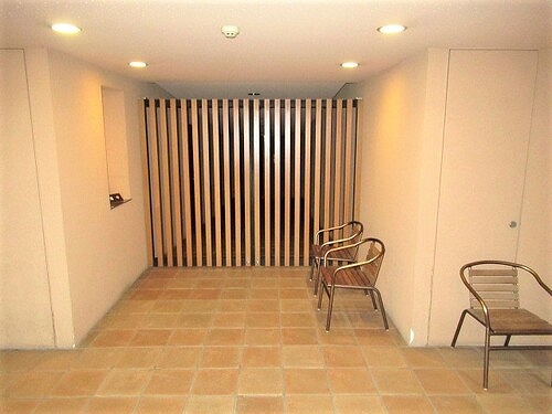 ハウス・エプタ4階 同建物別部屋の参考画像