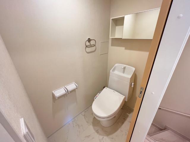 フェリーチェ202号室 シャワー付トイレ