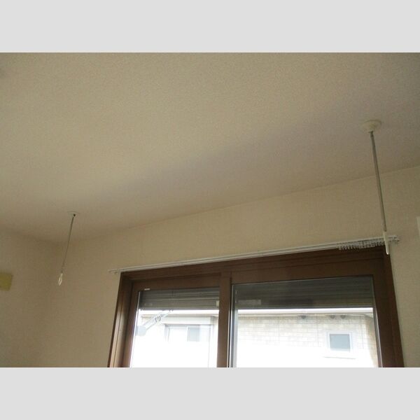 ピュア　輝201号室 室内物干し