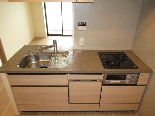 ライオンズタワー柏5階 カウンターキッチン　同タイプ別部屋