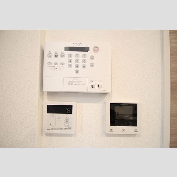 ノーバヤ　カナヤ101号室 セキュリティ