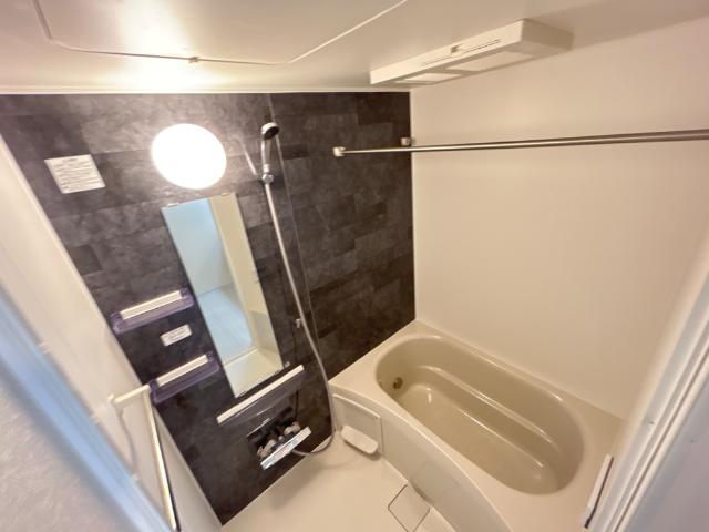 アウローラ本郷町307号室 バス（イメージ）