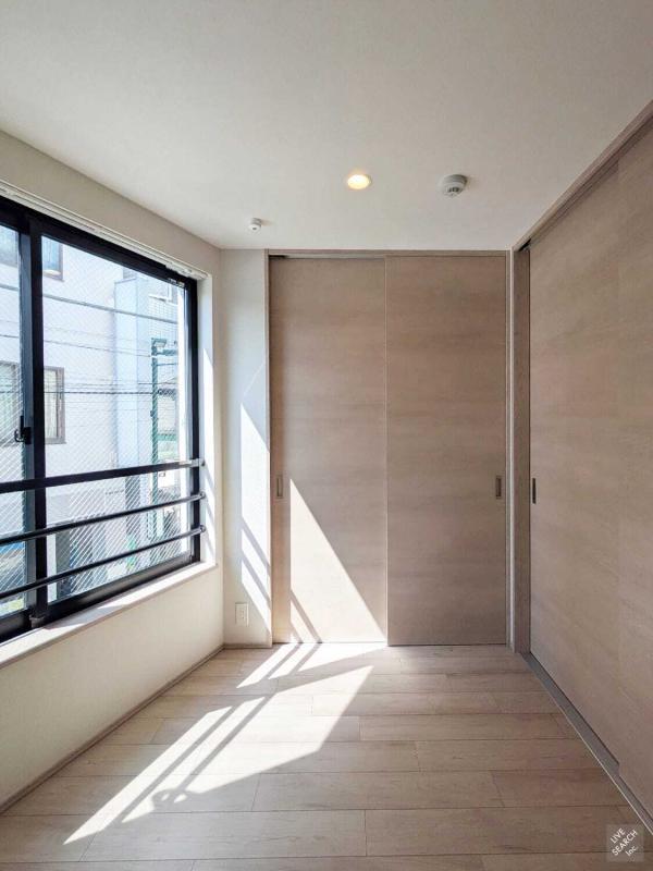 FABRIC中井due Residence2階 バルコニー